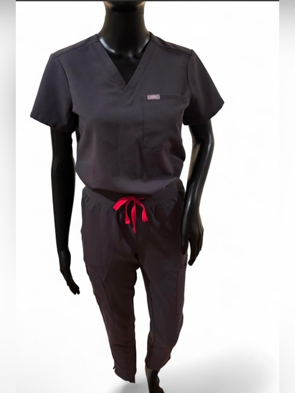 FIGS charcoal scrub set